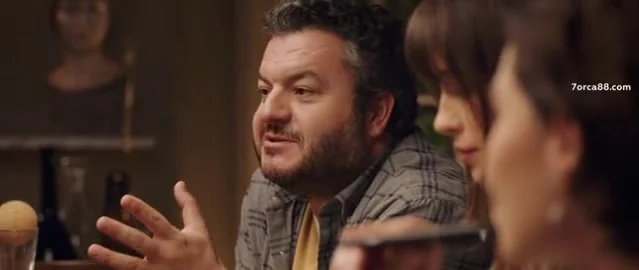 Незнакомцы рядом