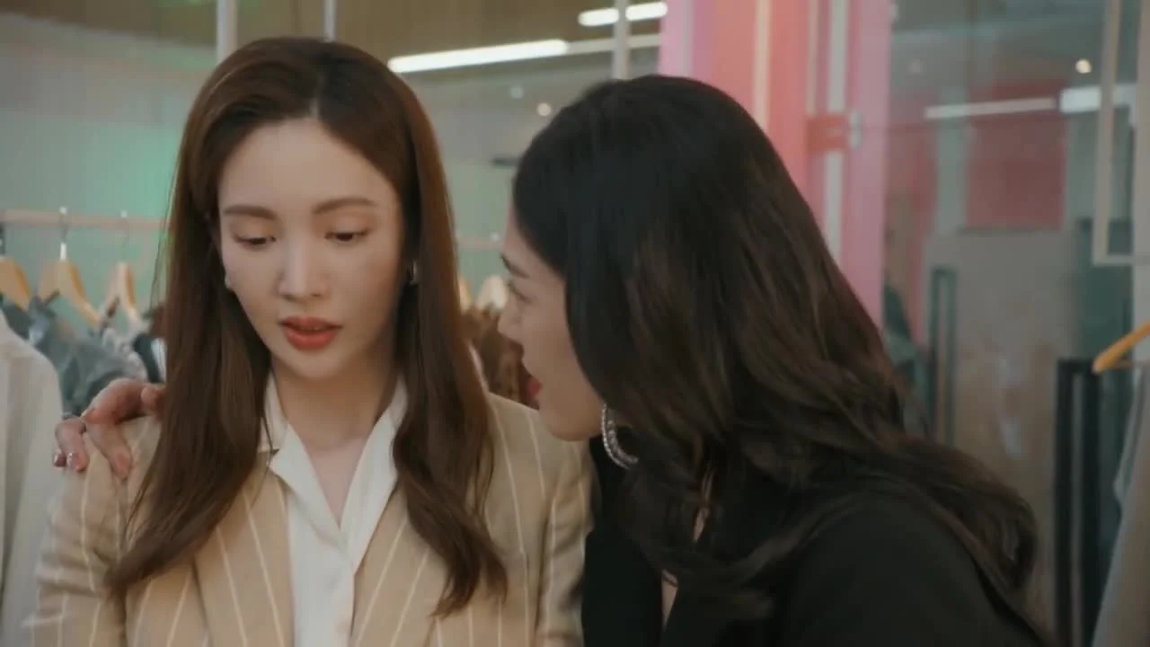 Почему женщины влюбляются