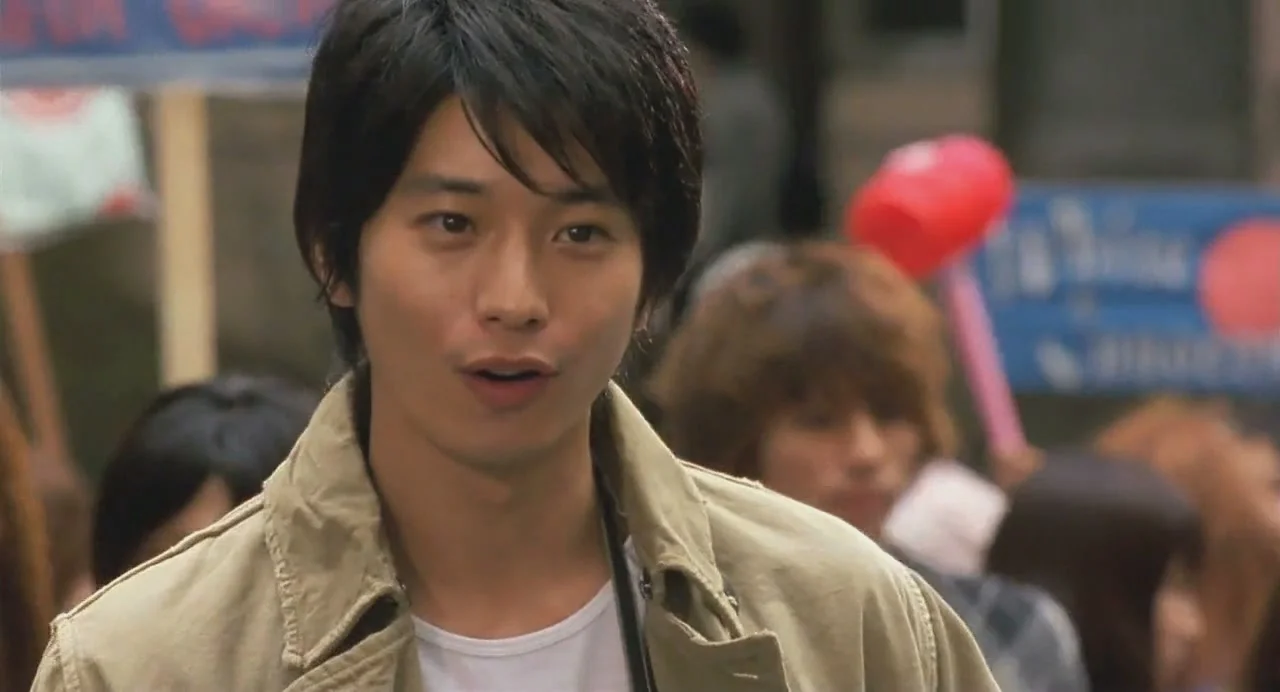 Цветущий кизил