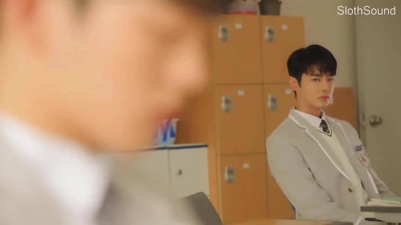 Цветение вишни после зимы