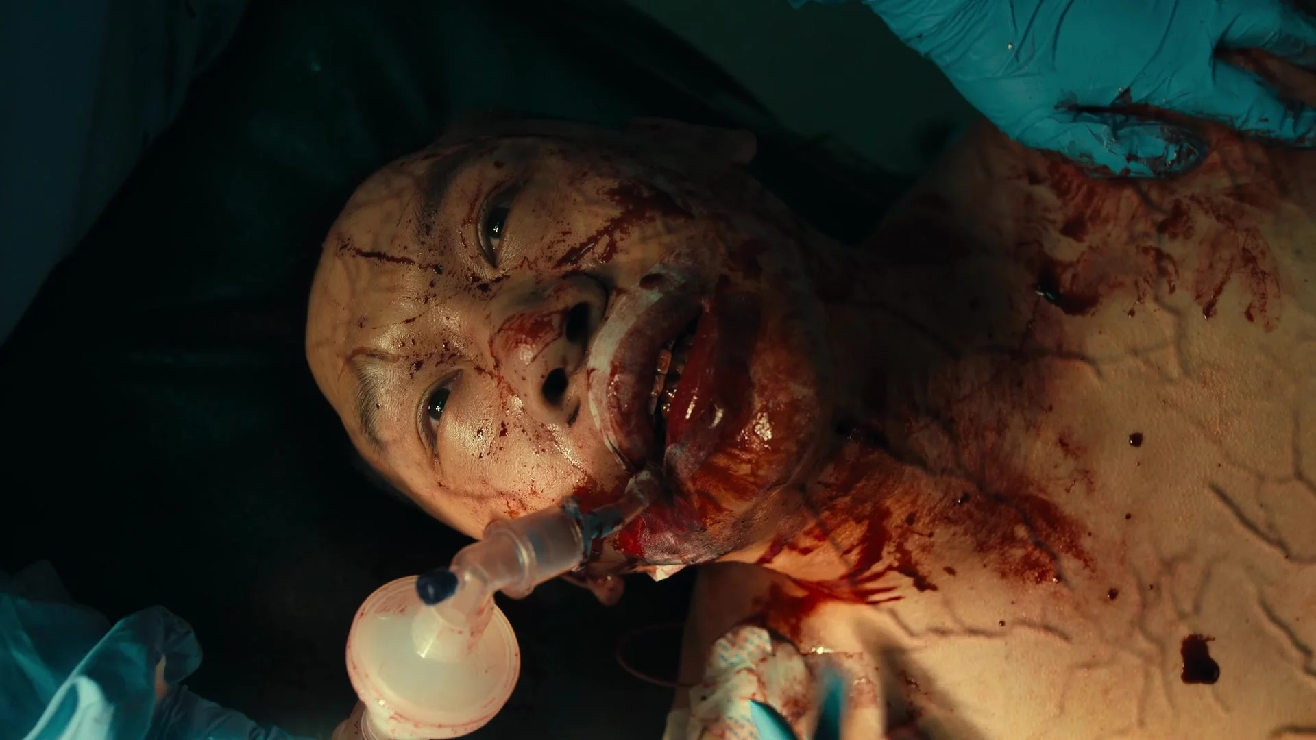 Кулаки против зомби