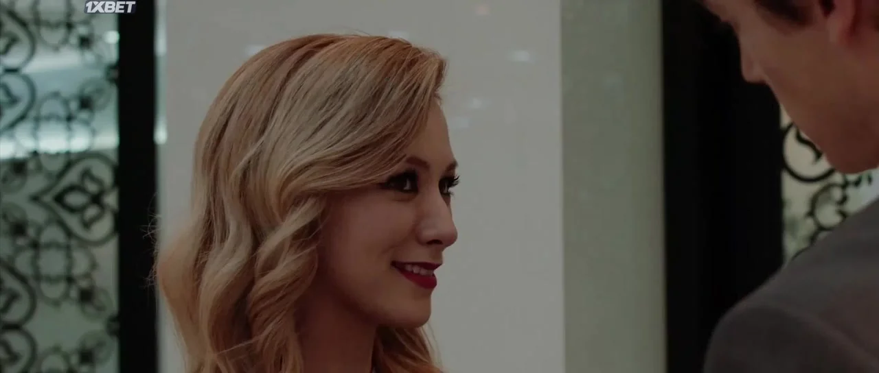 С широко открытыми глазами