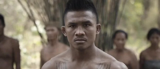 Легенда о герое со сломанным мечом