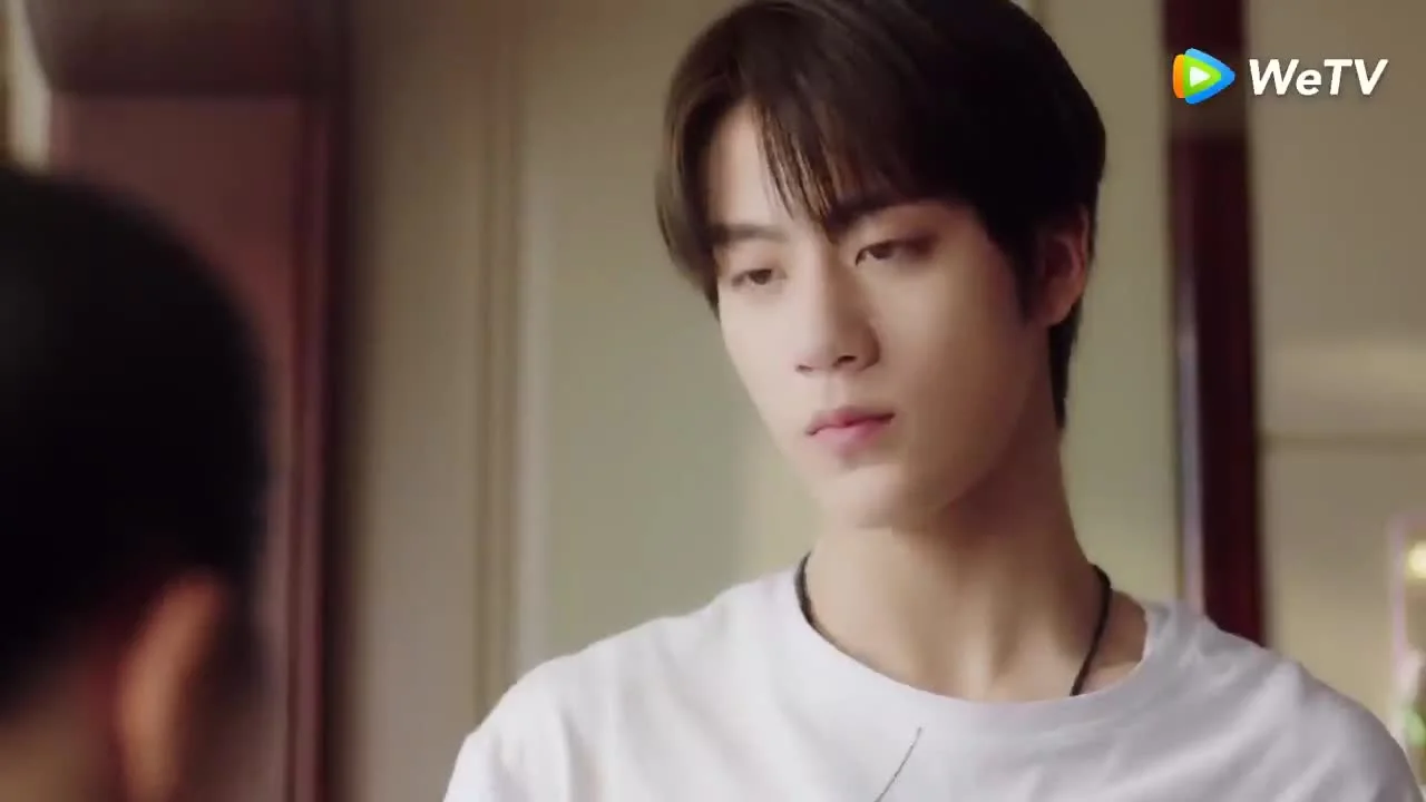 Сладкая первая любовь