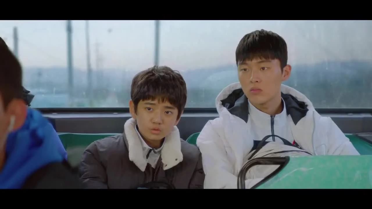 Парни с ракетками