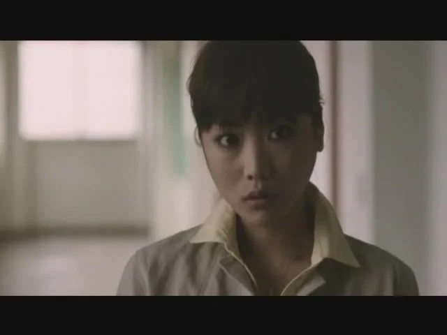 Женщина с разрезанным ртом