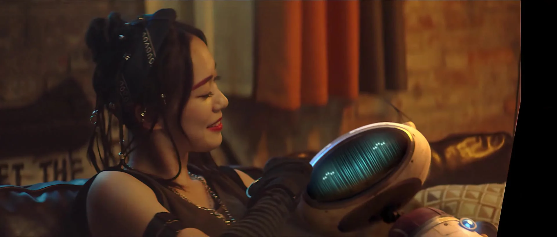 Красный воробей