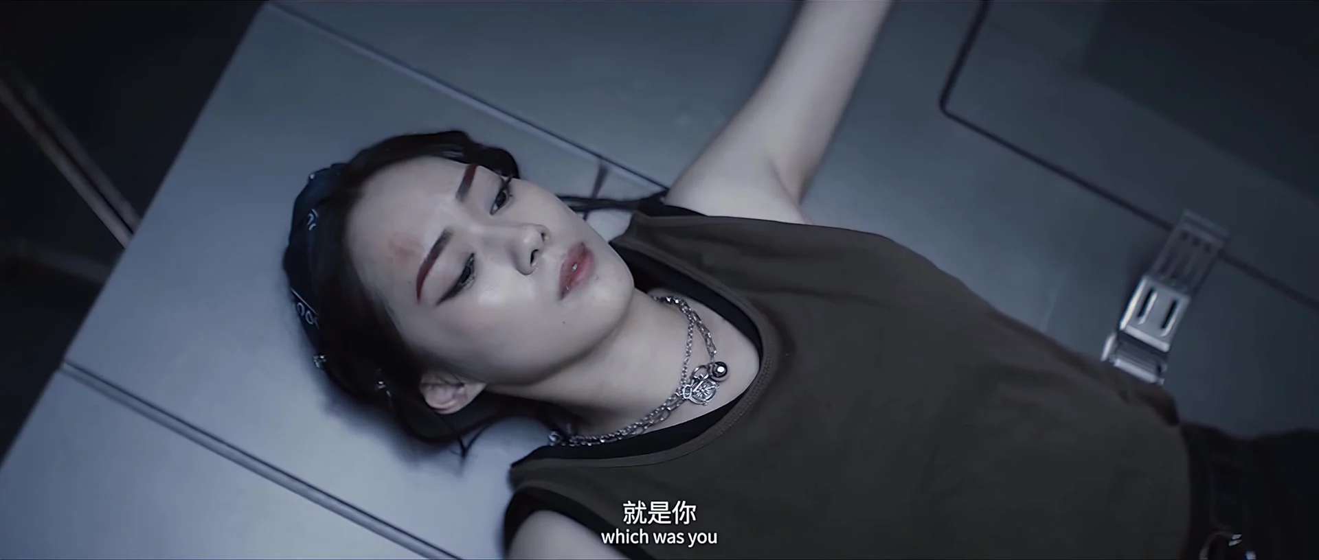 Красный воробей