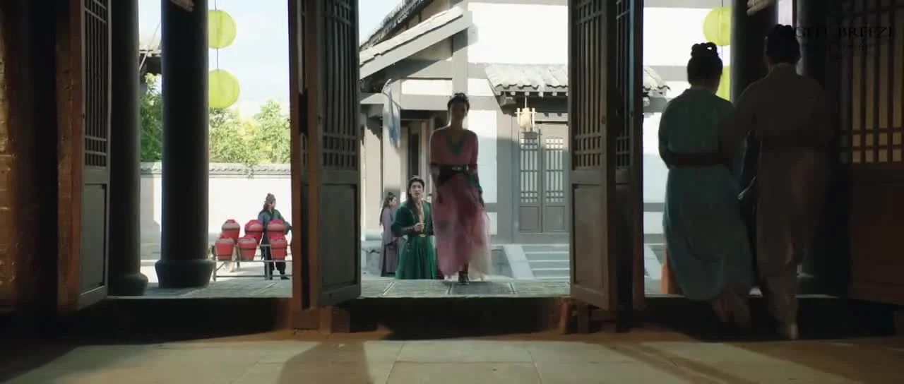 Восточный ветер приносит весну