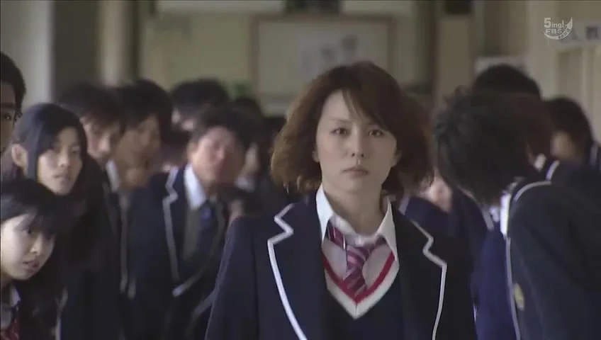 35-летняя школьница