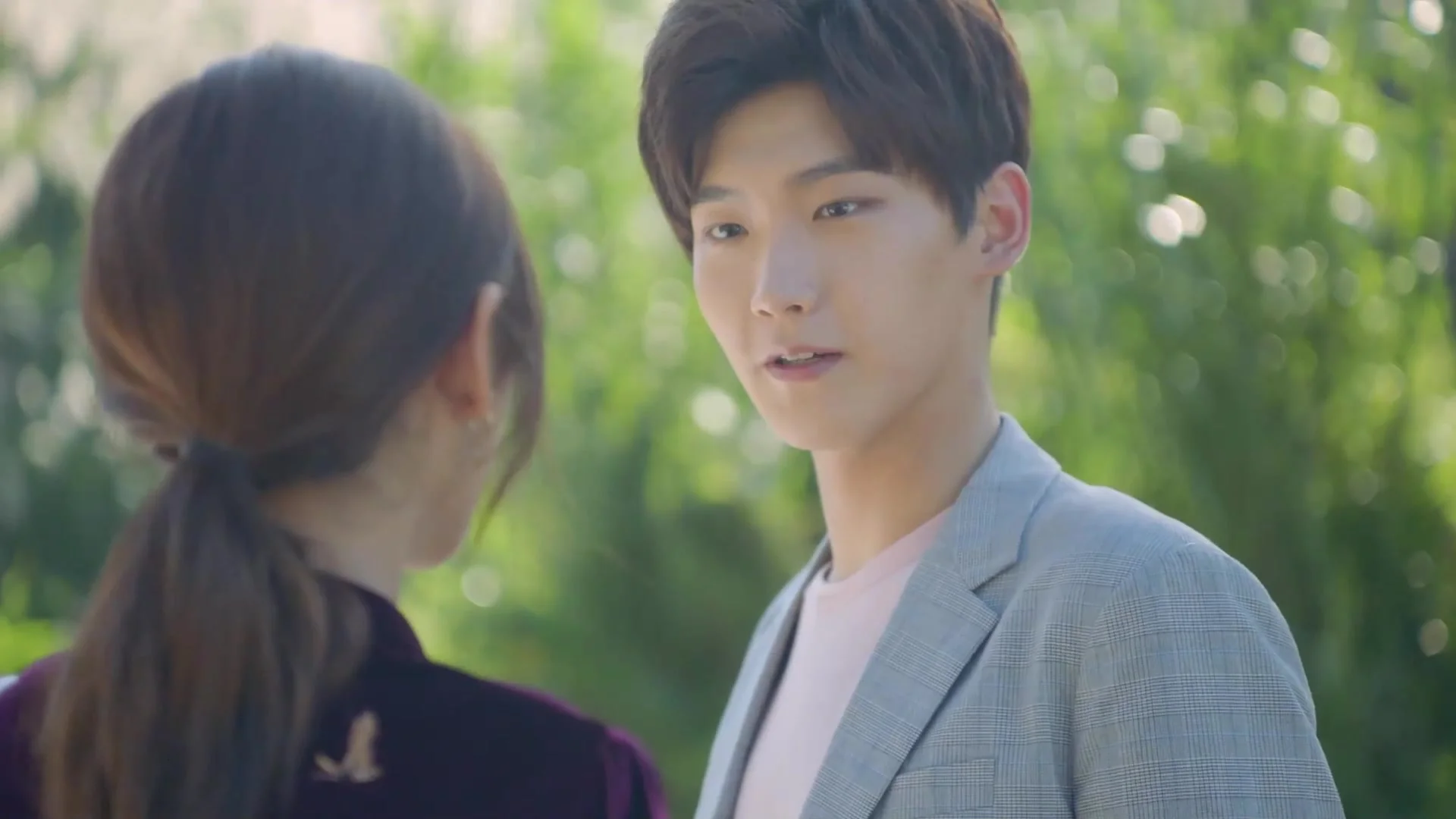 Не могу обнять тебя