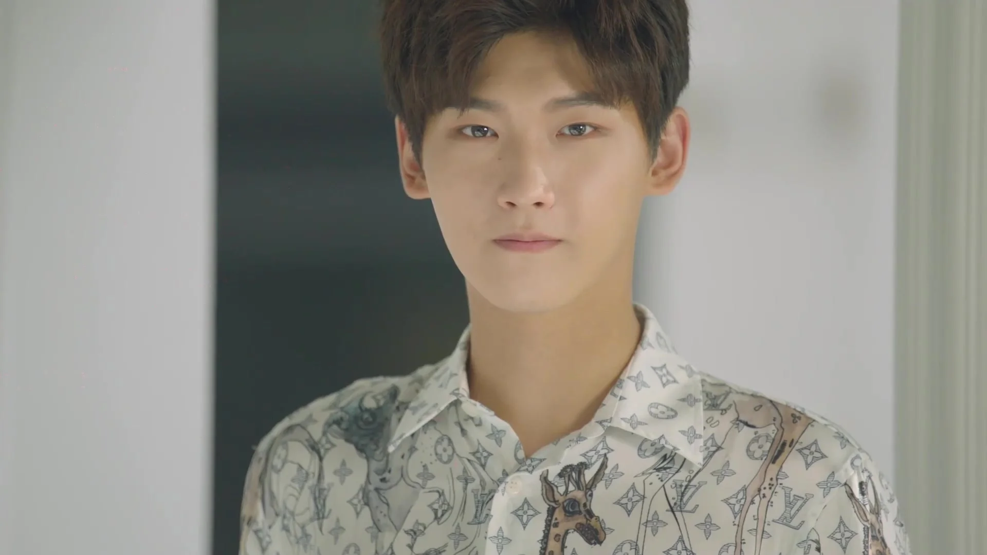 Не могу обнять тебя