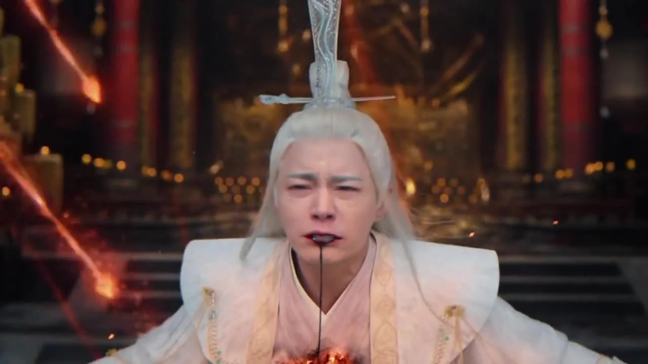 Светлый пепел луны