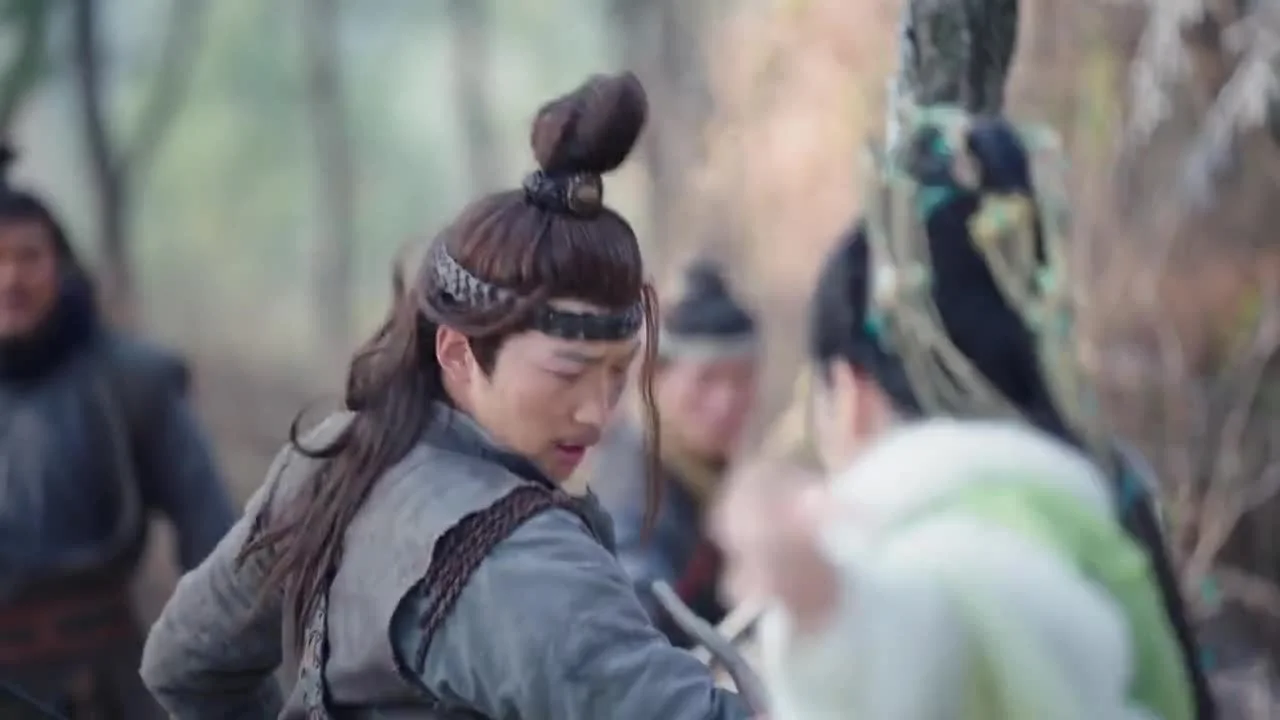 Светлый пепел луны