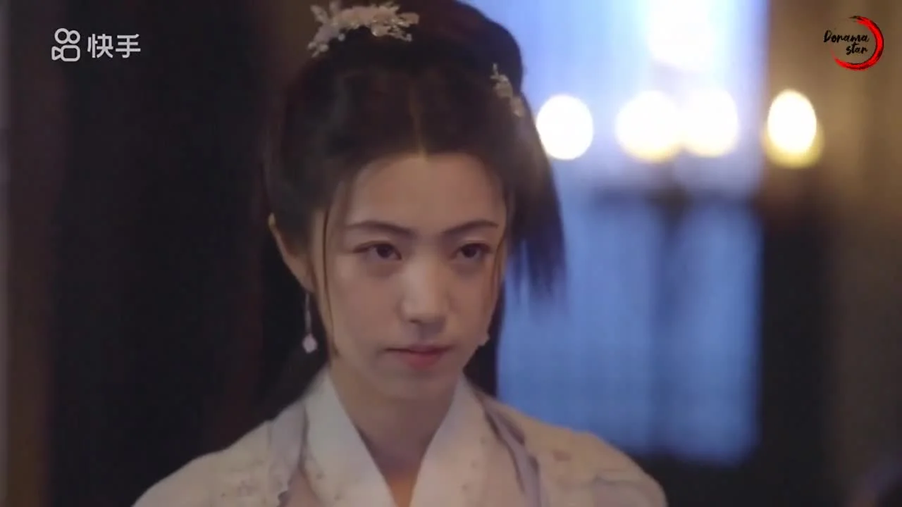 Тайный страж с красными рукавами