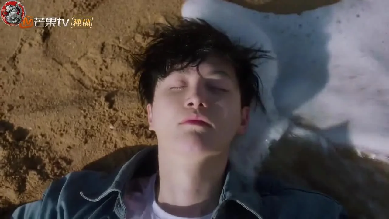 Я жду, когда морской бриз обнимет тебя