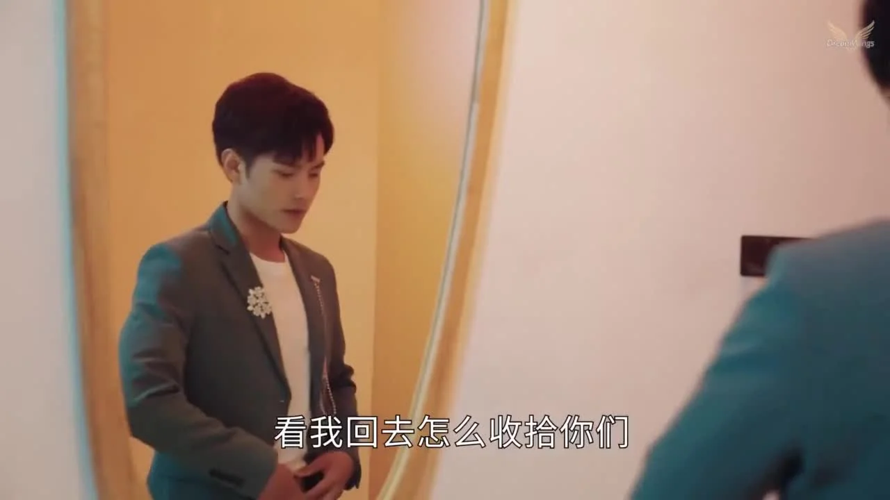 Как выжить в VR-пародии на маньхуа о безмозглом властном гендиректоре