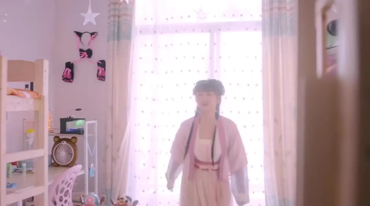 Легендарная школа: три жизни, три мира Тао Хуа Юань