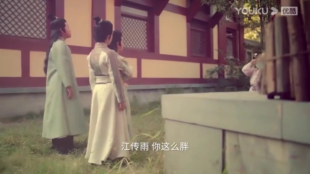 Вперед, мой герой