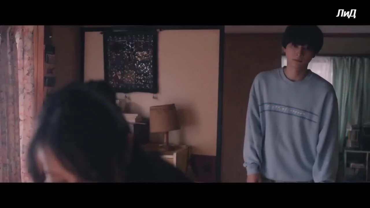 Живя в двух мирах