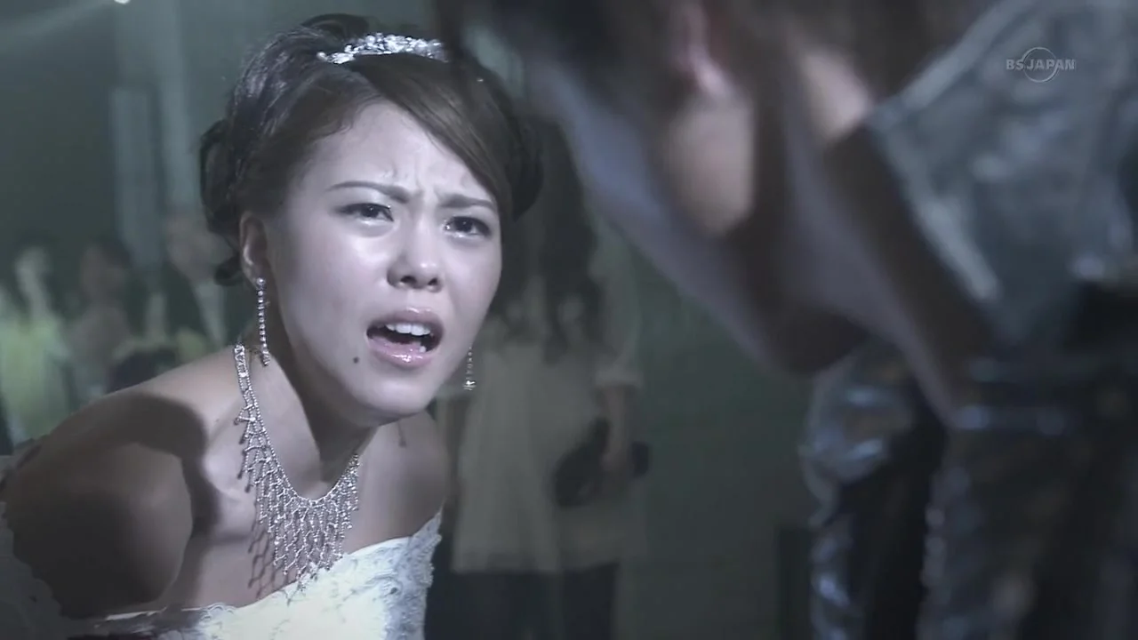 Гаро: Сияющий во тьме