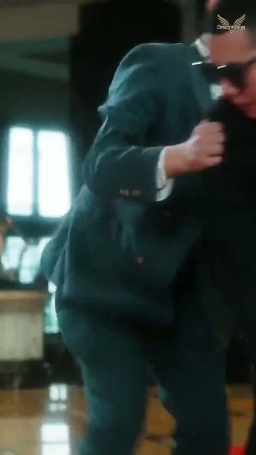 Запретный трепет сердца в офисе